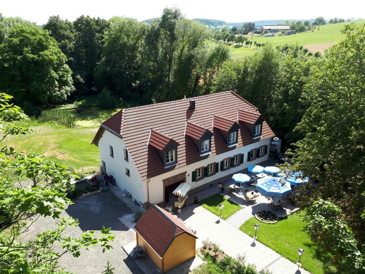 Gaestehaus Alte Klostermuehle Grafinthal Bagian luar foto